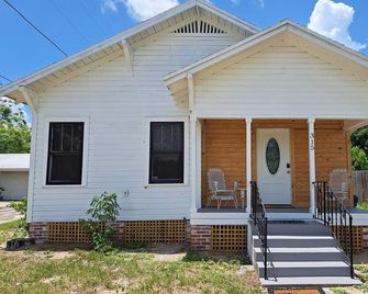 Charming 2-bedroom house in Downtown Lake Wales. - Lake Wales - Edificio
