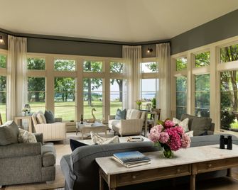 Great Oak Manor - Chestertown - Lobby