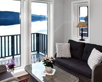 8 person holiday home in VATNE - Vatne - Living room