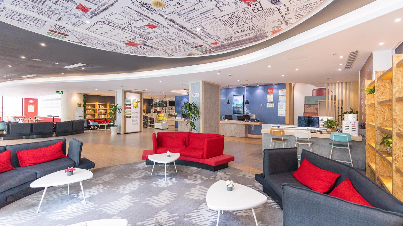ibis Shanghai Lianyang