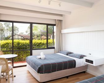 Village Family Motor Inn - Launceston - Schlafzimmer