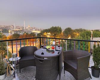 Diyar Hotel - Istanbul - Balcony