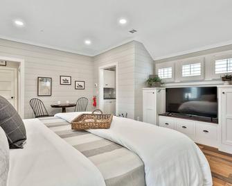 The Cottages at Laurel Brooke - Peachtree City - Bedroom