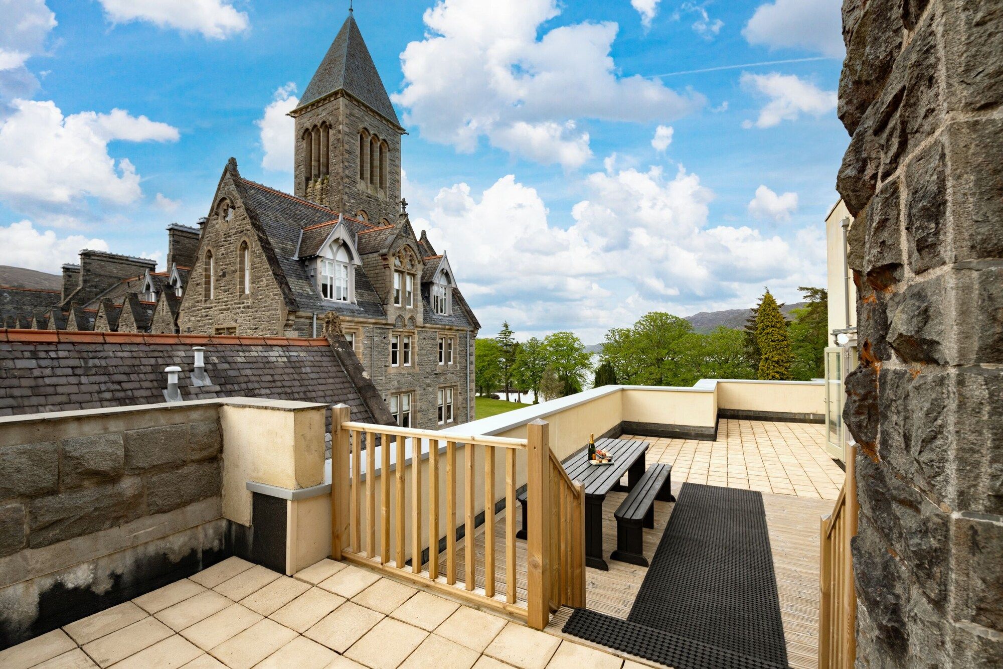 The Highland Club - Fort Augustus - Balcón