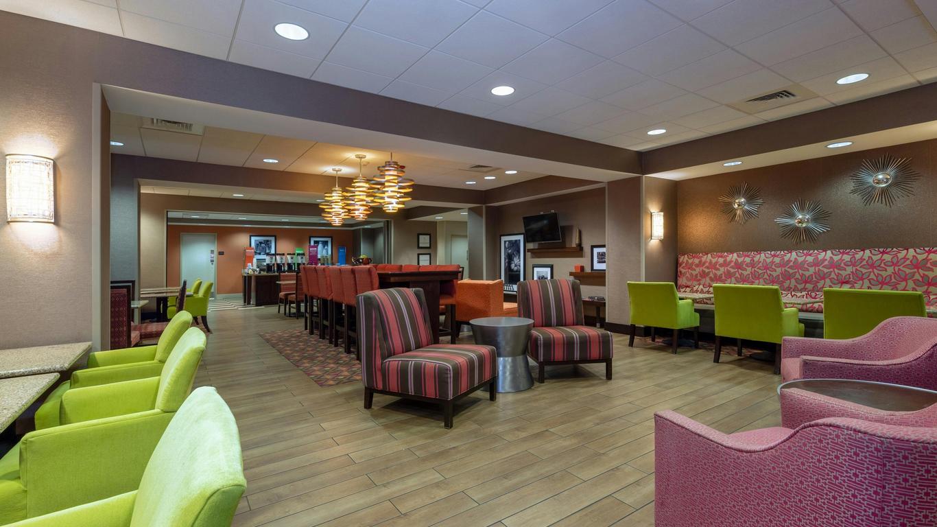 Hampton Inn Texarkana