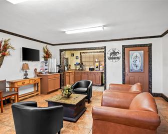 Americas Best Value Inn Midlothian Cedar Hill - Midlothian - Sala de estar