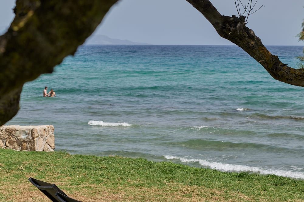 Atlantica Eleon Grand Resort - Tragaki - Strand