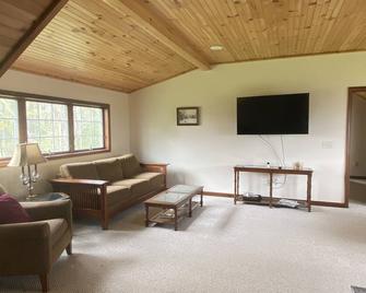 One Bedroom Loft with View of Seneca Lake - Geneva