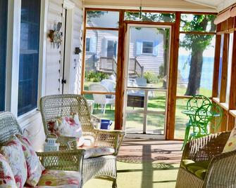 Waterfront Cottage On Candy Point: Family-Friendly And Dog-Friendly! - Heathsville