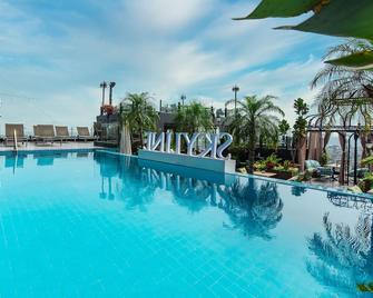 Tirant Hotel - Hanoi - Pool