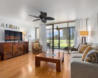 Pristine Location in Turtle Bay near beach - Kahuku - Sala de estar