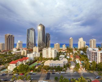 Oaks Gold Coast Hotel - Surfers Paradise - Gebäude