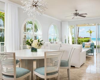 The Tuscany on Grace Bay - Providenciales - Essbereich