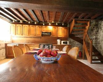 Gite Rabodanges, 3 bedrooms, 5 persons - Ménil-Hermei - Comedor