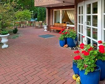 Hotel Ilmenautal - Bad Bevensen - Patio