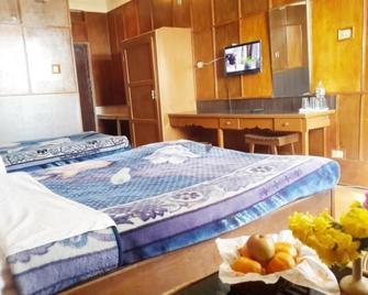 Hotel Srinagar - Tānsen - Habitación