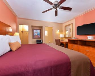 Americas Best Value Inn - Porterville - Porterville - Bedroom