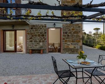 Podere Belsogno-Camera rosmarino - Montalcino - Patio