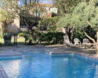 House / Villa - Le Pouget - Le Pouget - Piscina