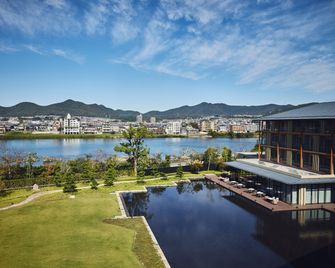 Hotel Indigo Inuyama Urakuen Garden By IHG - Inuyama - Habitación