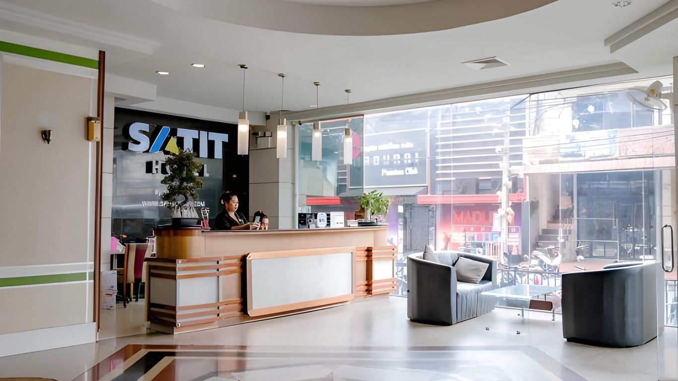 Satit Hotel Soi6