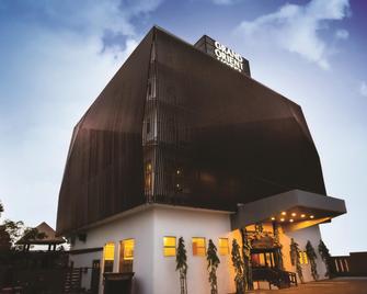 Grand Orient Hotel Perai, Penang - Prai - Building