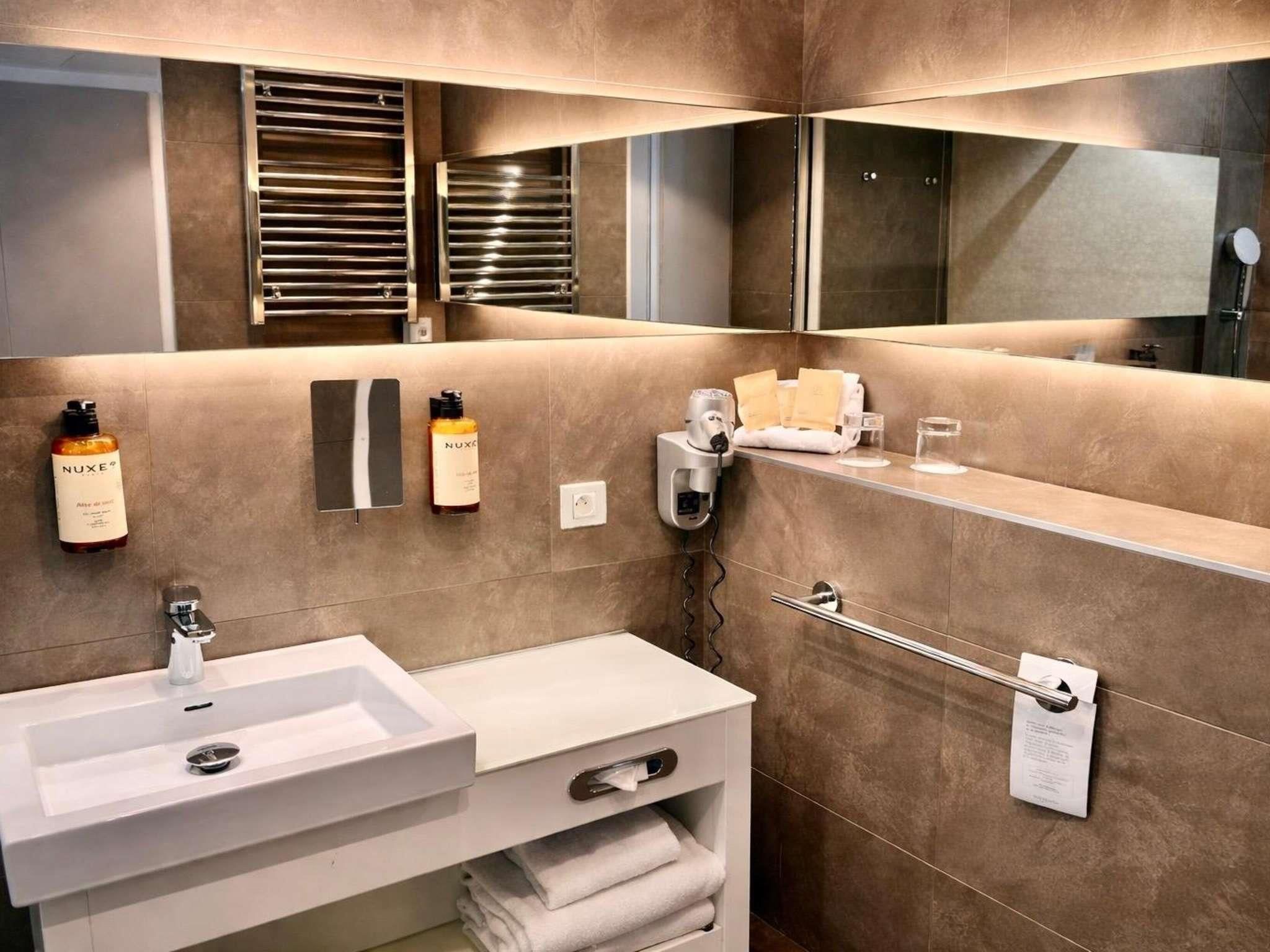 Hôtel Mercure Paris Vaugirard Porte de Versailles - פריז - חדר שינה