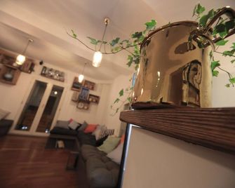 Dopa Hostel - Bologna - Reception