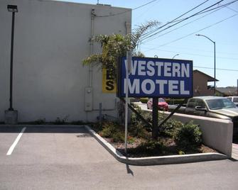 Western Motel - Salinas