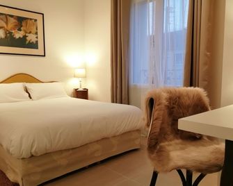 Clamart/Studios Confort Villa Voltaire - Clamart