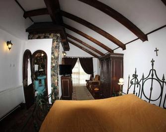 Hunter Prince Castle Hotel - Turda - Slaapkamer