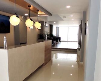 Hotel Kavia Mazatlán - Mazatlán - Recepción