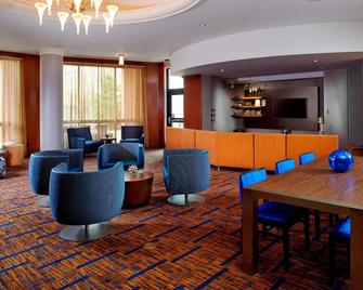 Courtyard by Marriott Pittsburgh Greensburg - Greensburg - Лаунж