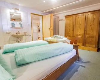 Haus Christian - Pettneu Am Arlberg - Schlafzimmer