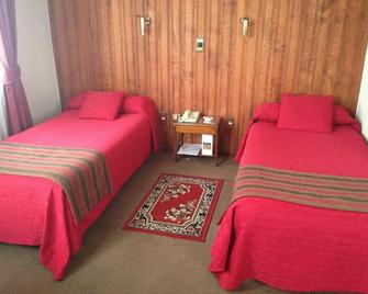 Hotel Mercurio - Punta Arenas - Bedroom