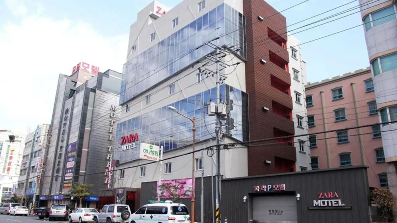 자라 모텔