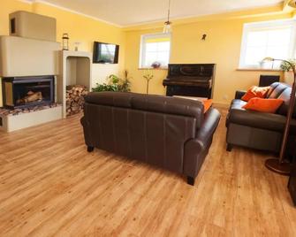 Agroturystyka Nad Wielkim Szelagiem - Stare Jabłonki - Pokój dzienny