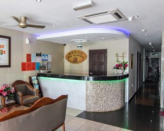 Rose Cottage Hotel Taman Nusa Cemerlang - Gelang Patah - Receptie