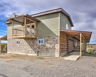 Secluded Belle Fourche Cabin Group Friendly! - Belle Fourche - Gebouw