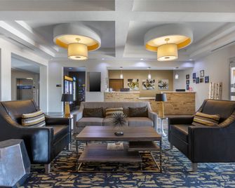 Best Western Plus Lampasas Inn & Suites - Lampasas - Lounge