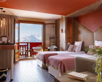 Grandes Rousses Hotel & Spa - Huez - Bedroom