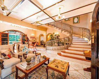 The Victorian Manor - Victoria Falls