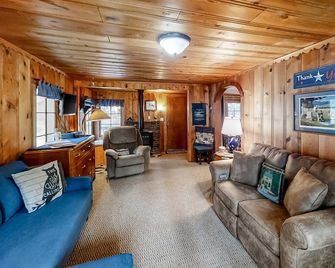 Backcountry Bungalow - Joseph - Sala de estar