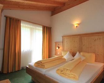 Landhaus Lechthaler - Sankt Anton am Arlberg - Bedroom