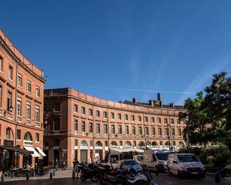 Aparthotel Adagio Access Toulouse Jolimont - Toulouse - Building