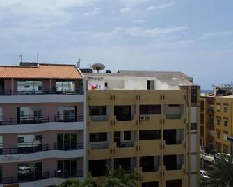 Hotel América - Praia - Edificio