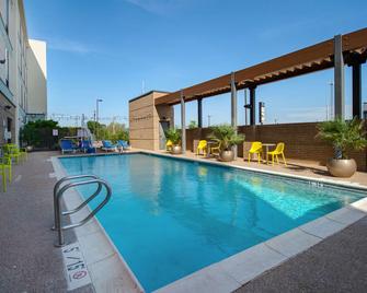 Home2 Suites By Hilton Waco - וואקו - בריכה