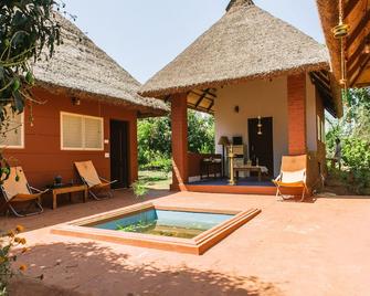 Red Earth Kabini - Kākankote - Басейн