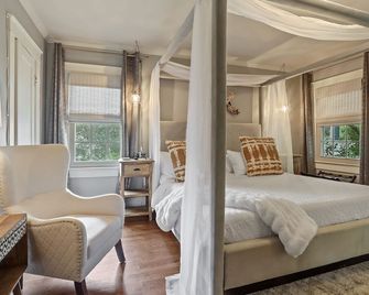 The Garden District Retreat - close to everything! - Baton Rouge - Bedroom