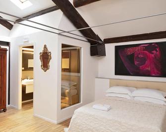 Mitodea - Residenza d'Epoca - Bologna - Bedroom